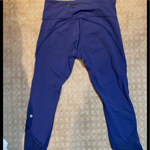 Lululemon blue legging with mesh detail